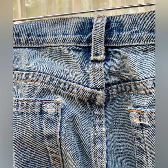 LondonJean London Jeans Capri Women’s Size 12 Distressed Torn Blue Denim - Picture 2 of 5